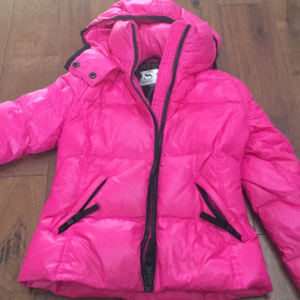 S13 Pink Puffer Jacket🌸